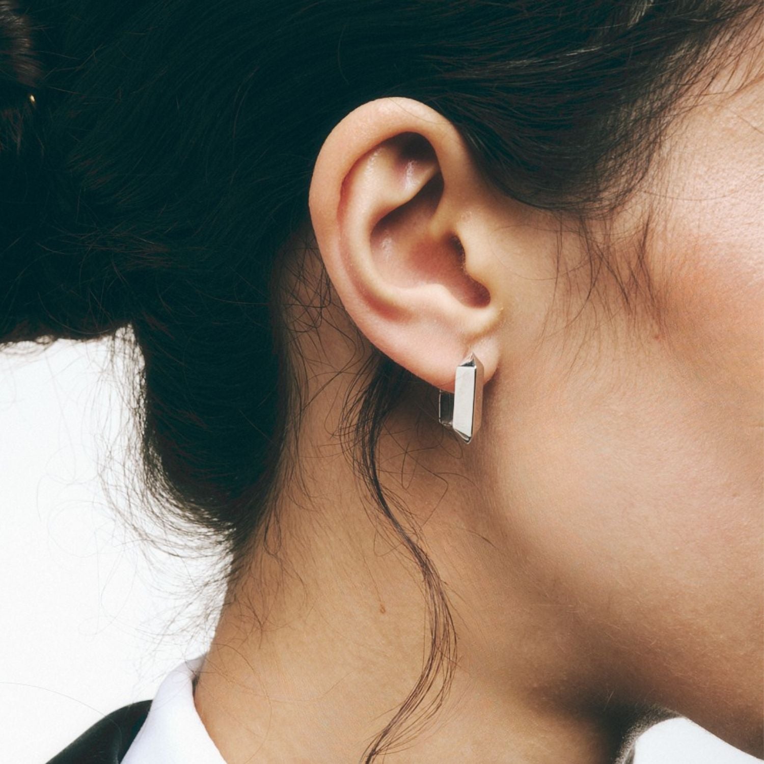 Sculptura rectangle earrings - Sculptura Rectangle Hoop Earrings - The Future Rocks - 2