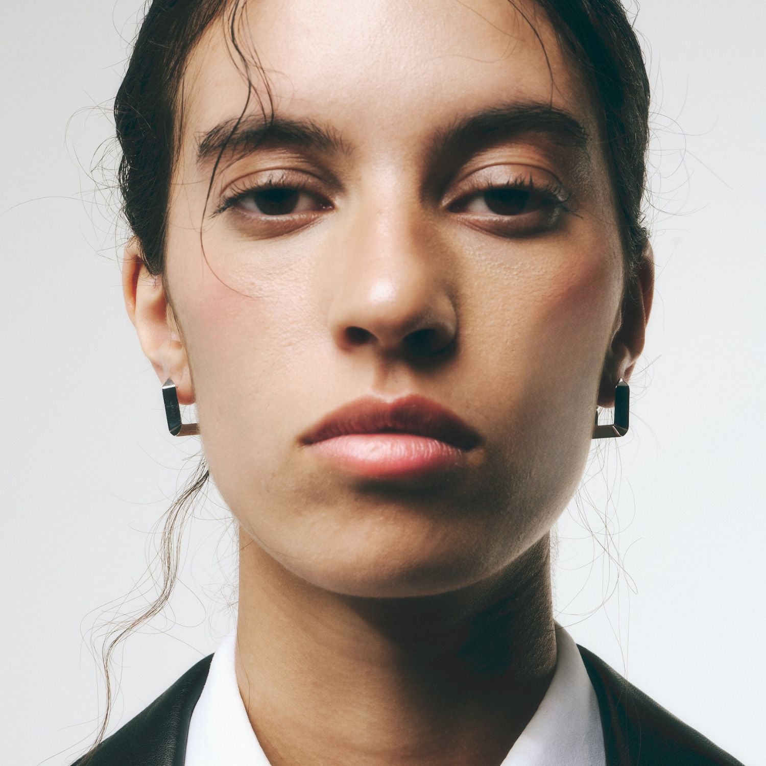 Sculptura rectangle earrings - Sculptura Rectangle Hoop Earrings - The Future Rocks - 6