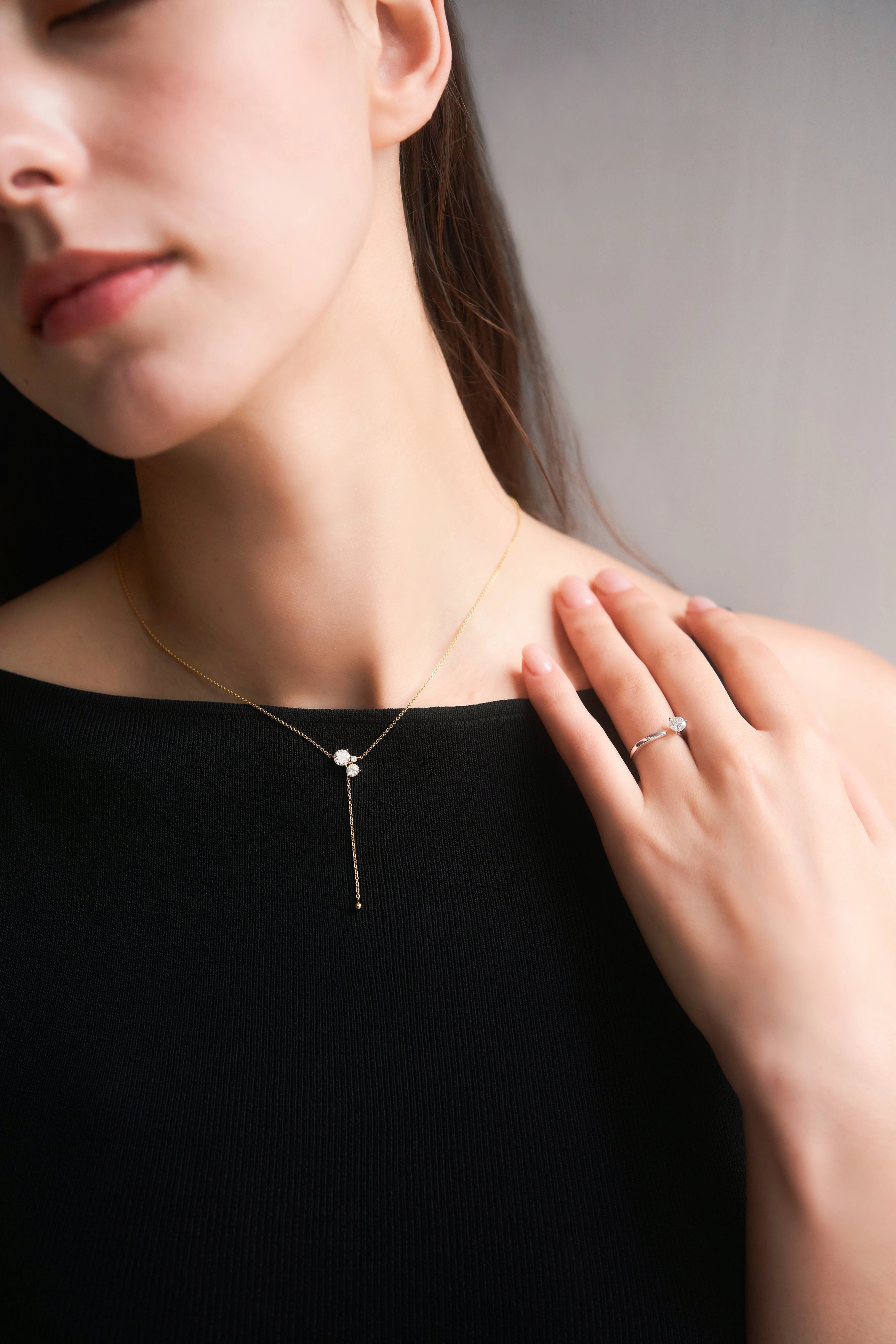 Essence necklace - The Future Rocks x Lightbox Diamond Lariat Necklace - The Future Rocks - 2