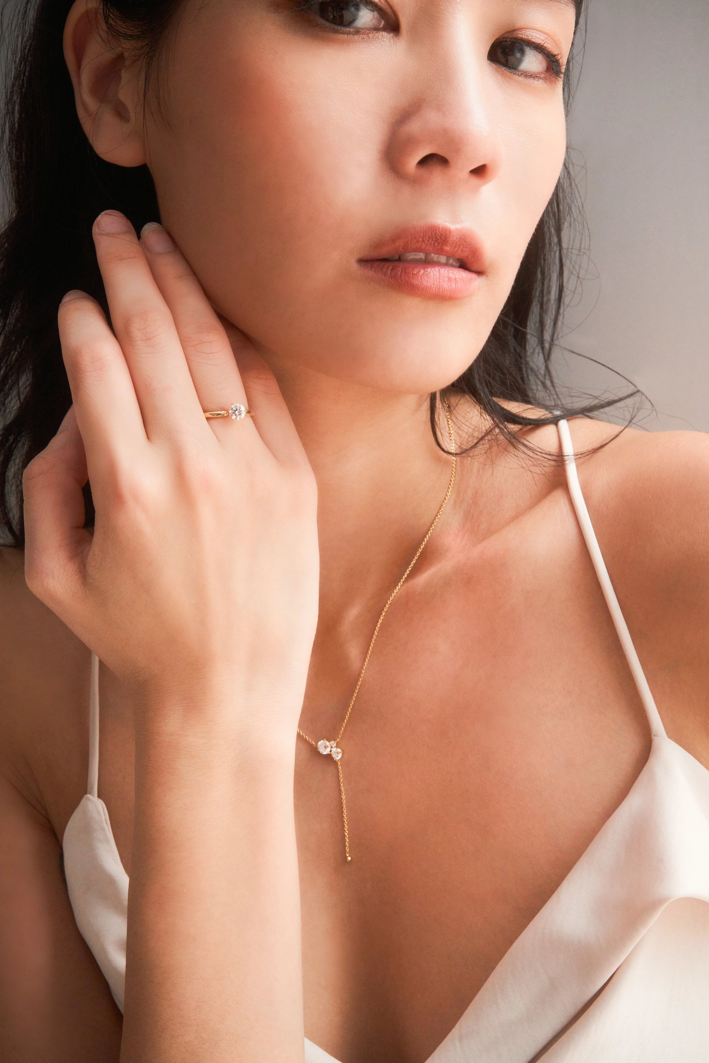 Essence necklace - The Future Rocks x Lightbox Diamond Lariat Necklace - The Future Rocks - 4