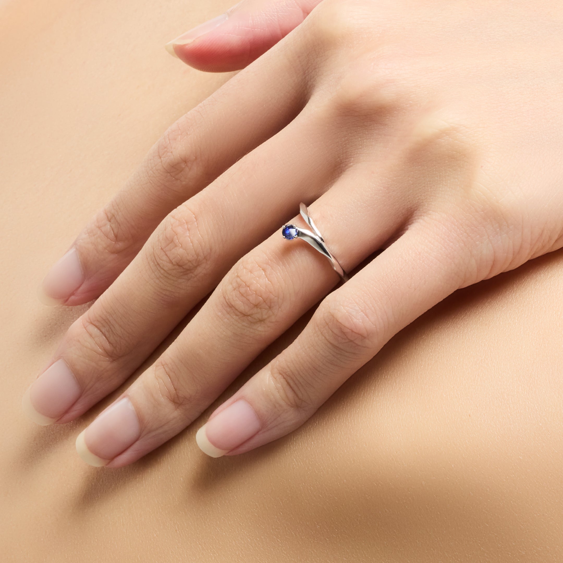Meteor blue sapphire ring - Meteor Blue Sapphire Ring - The Future Rocks - 2