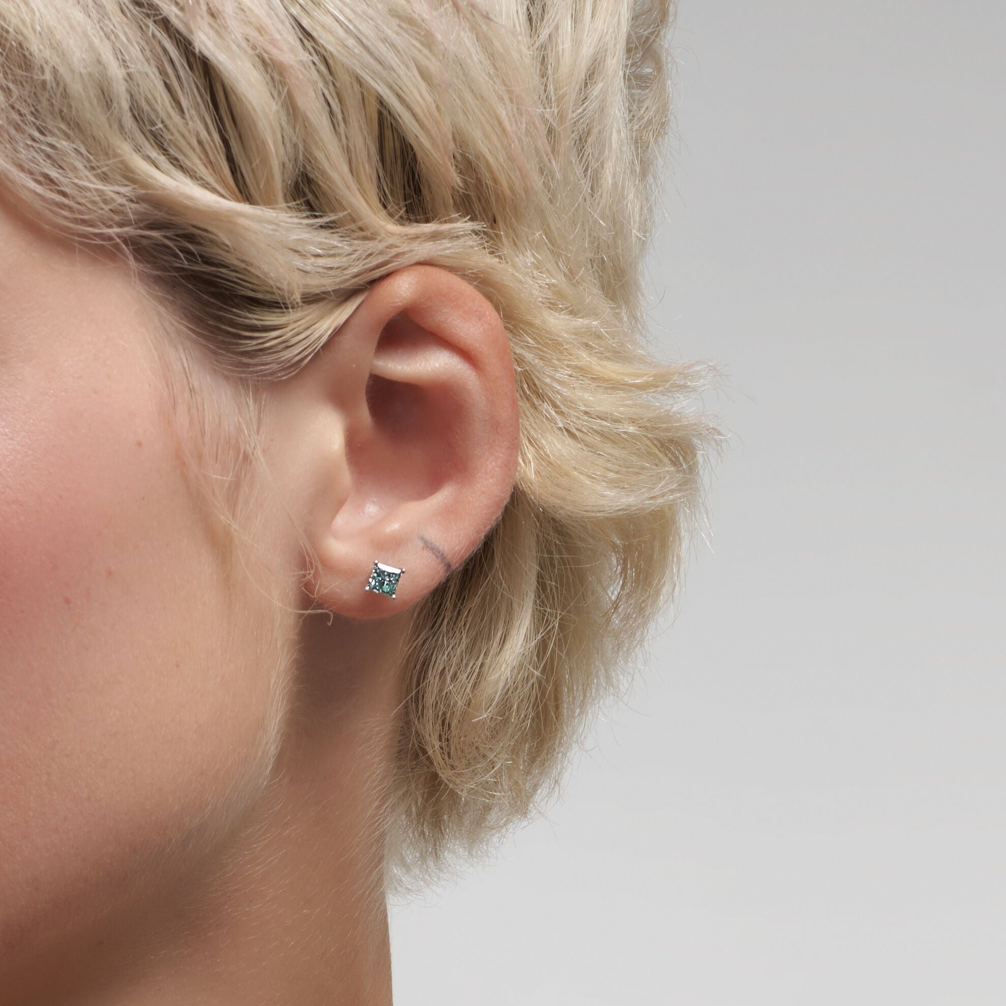Princess flatback earrings - Princess Cut Blue Diamond Flatback Earrings - The Future Rocks - 2