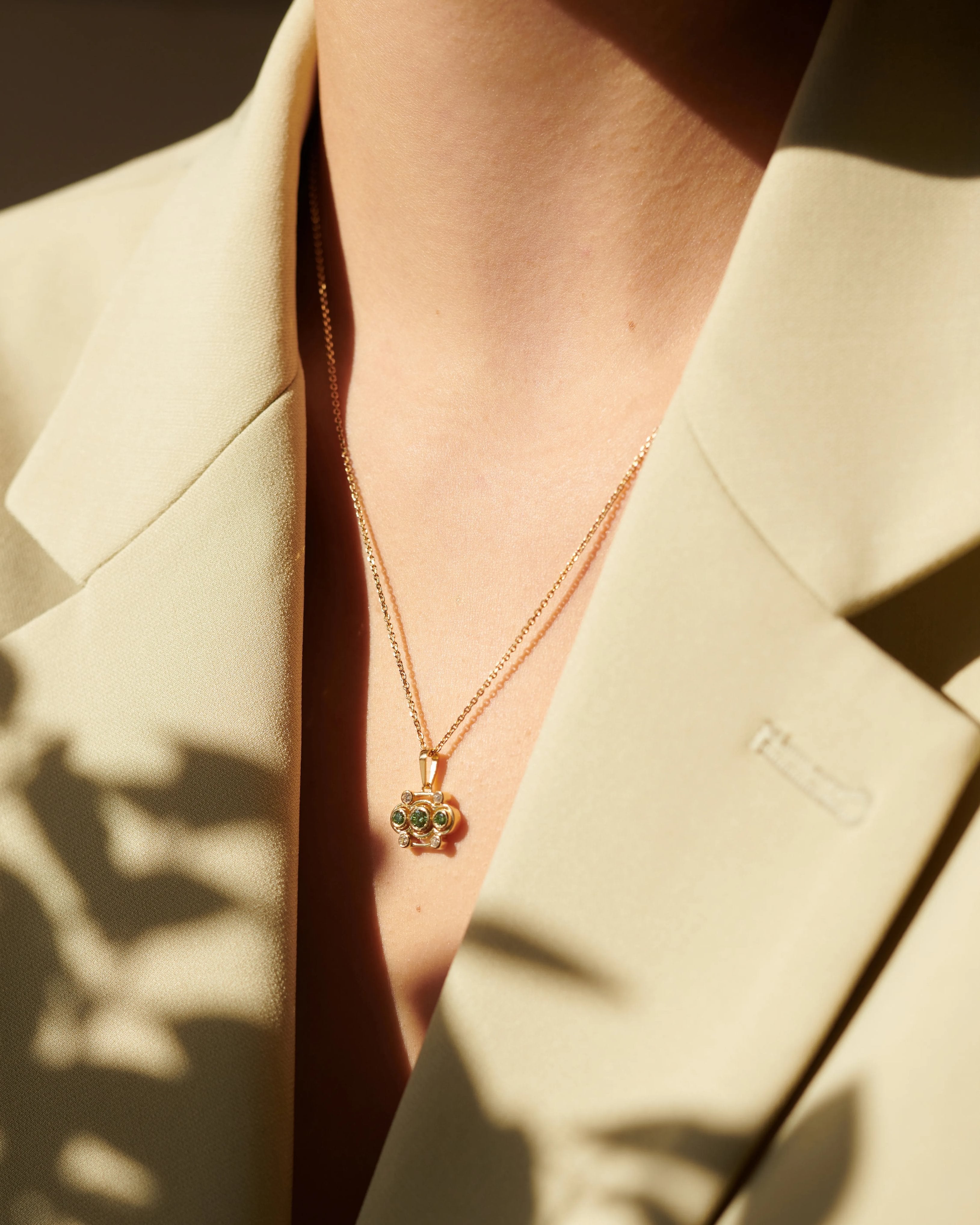 Blossom pendant - Blossom Green Diamond Pendant - The Future Rocks - 2