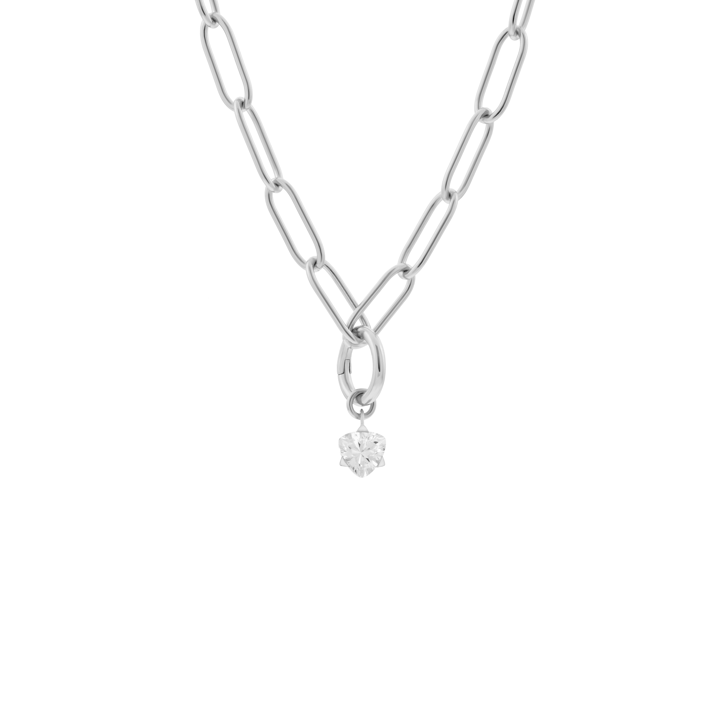 Phoebe necklace with 1 charm