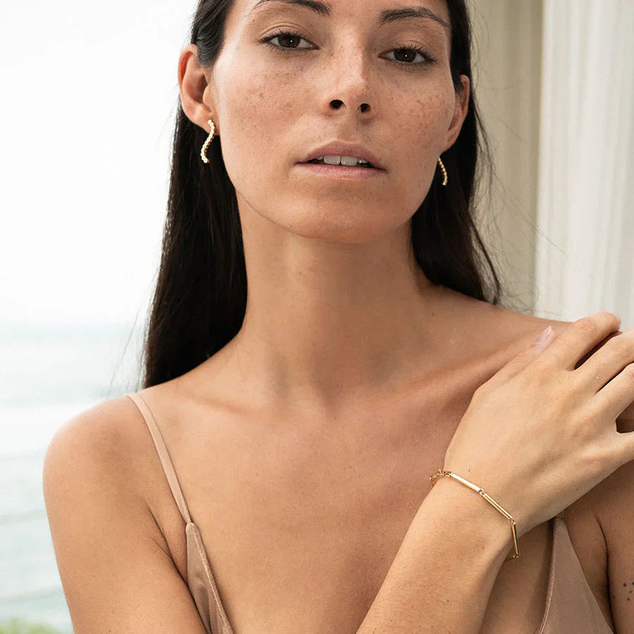 Sunray bracelet - Sunray Gold Bar Chain Bracelet - The Future Rocks - 2