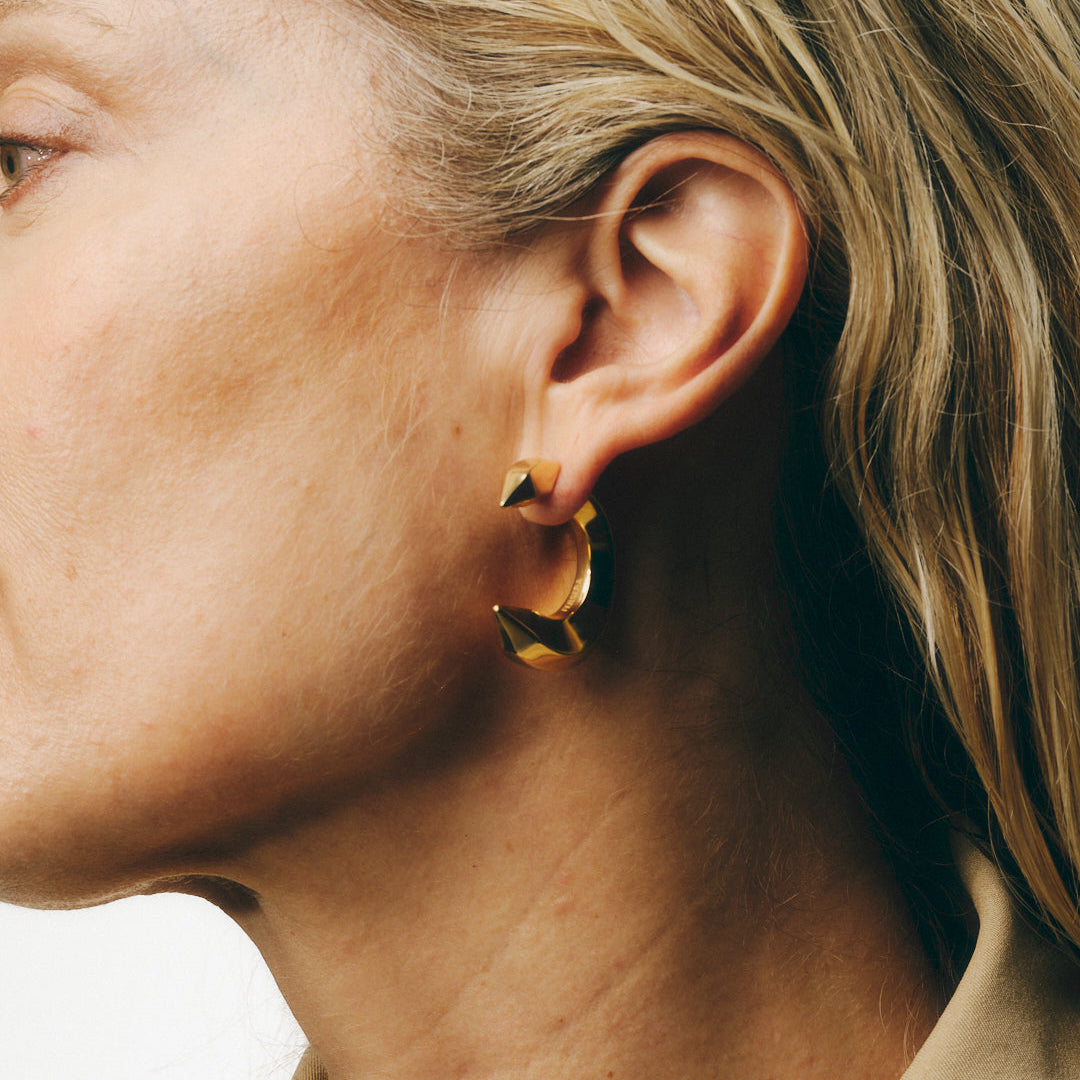 The sculptor's eye earrings - The Sculptor's Eye Earrings - The Future Rocks - 2