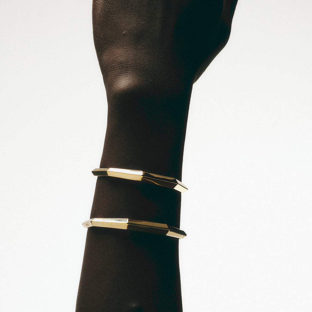 The sculptor's bangle - The Sculptor's Bangle - The Future Rocks - 2