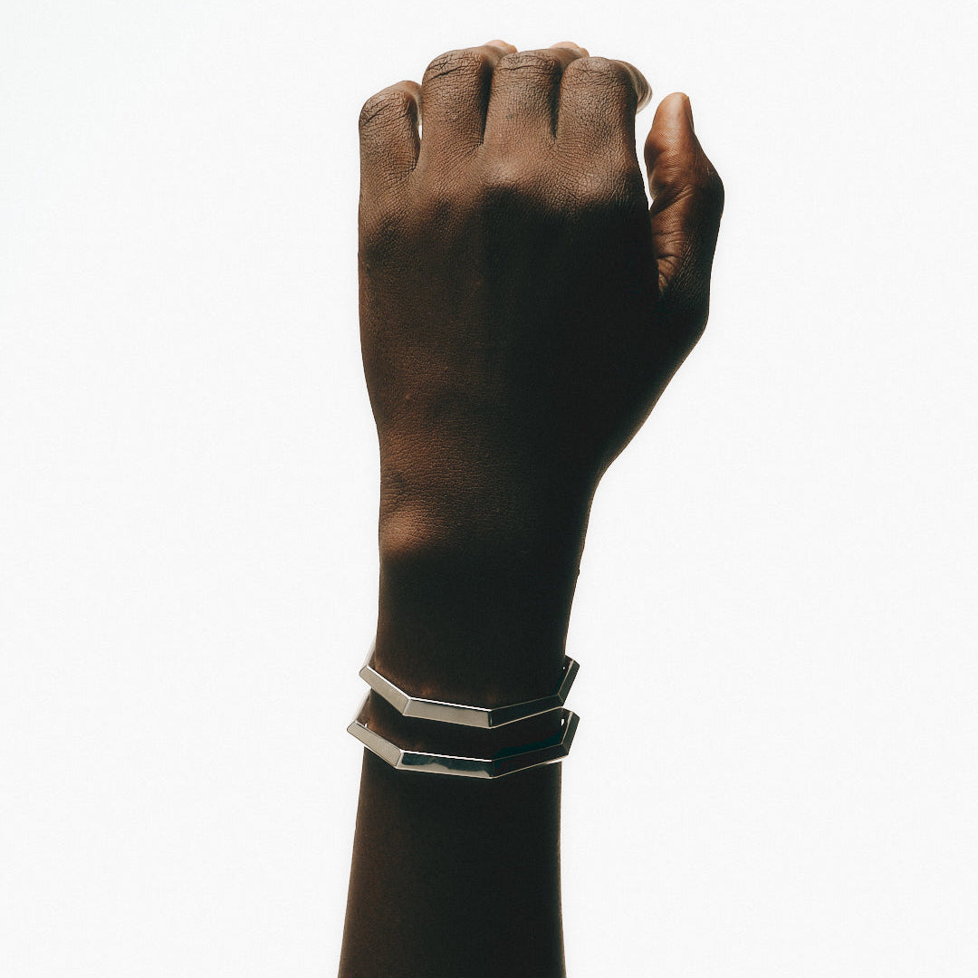 The sculptor's bangle - The Sculptor's Bangle - The Future Rocks - 11