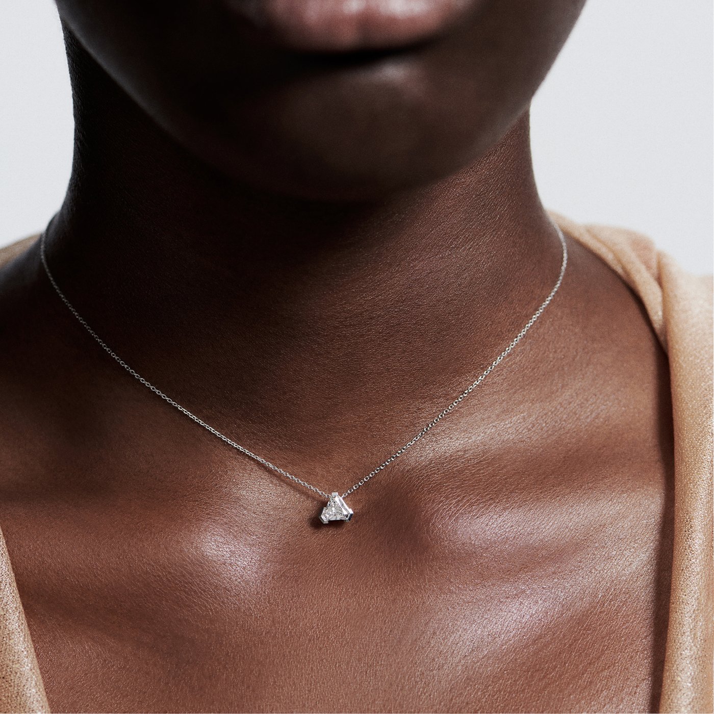 Meta magnolia pendant necklace - Meta Trillion Cut Diamond Pendant Necklace - The Future Rocks - 2