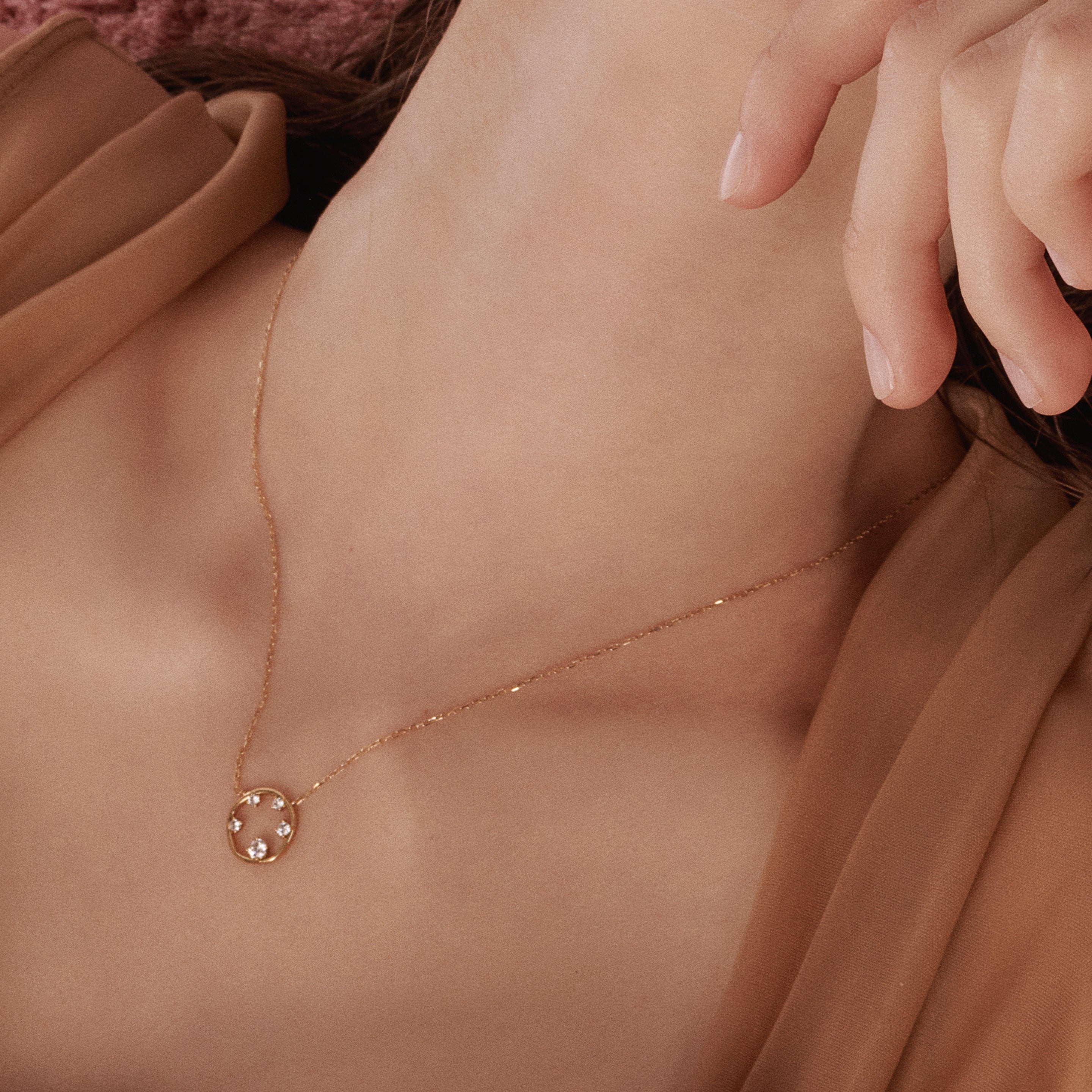 Orbit necklace - Orbit Necklace - The Future Rocks - 2