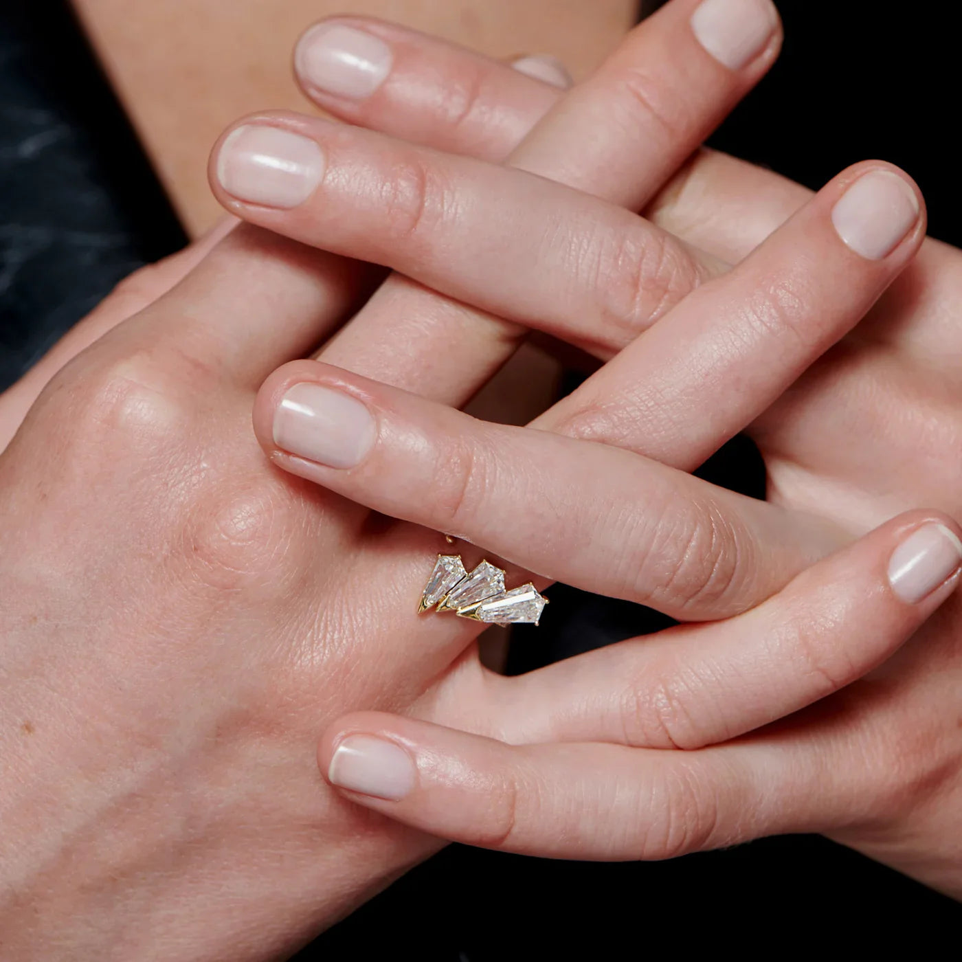 Phoenix medium feather pavé ring - Phoenix Medium Feather Diamond Pavé Ring - The Future Rocks - 4