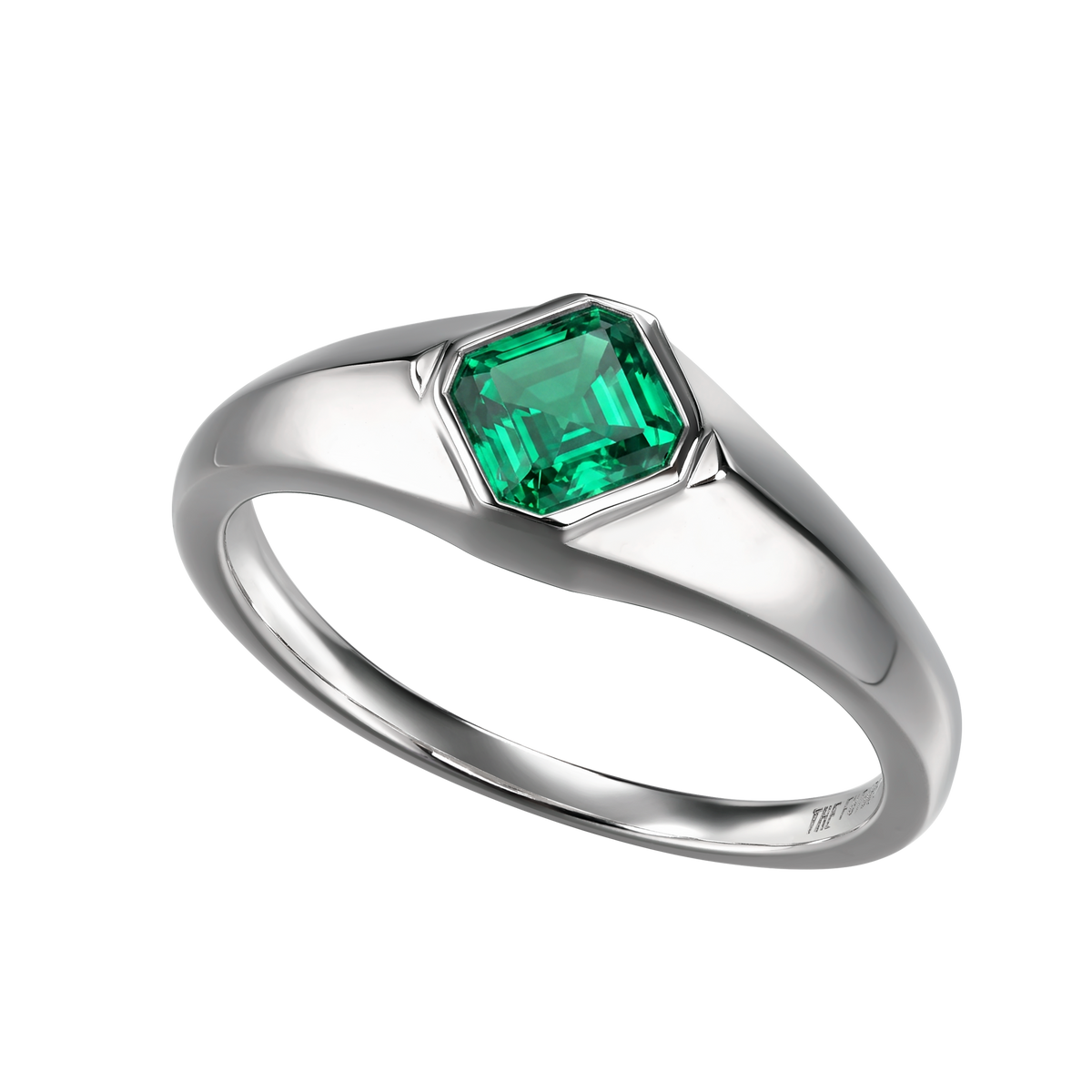 Supernova signet ring with emerald - Supernova signet ring with emerald - The Future Rocks - 1