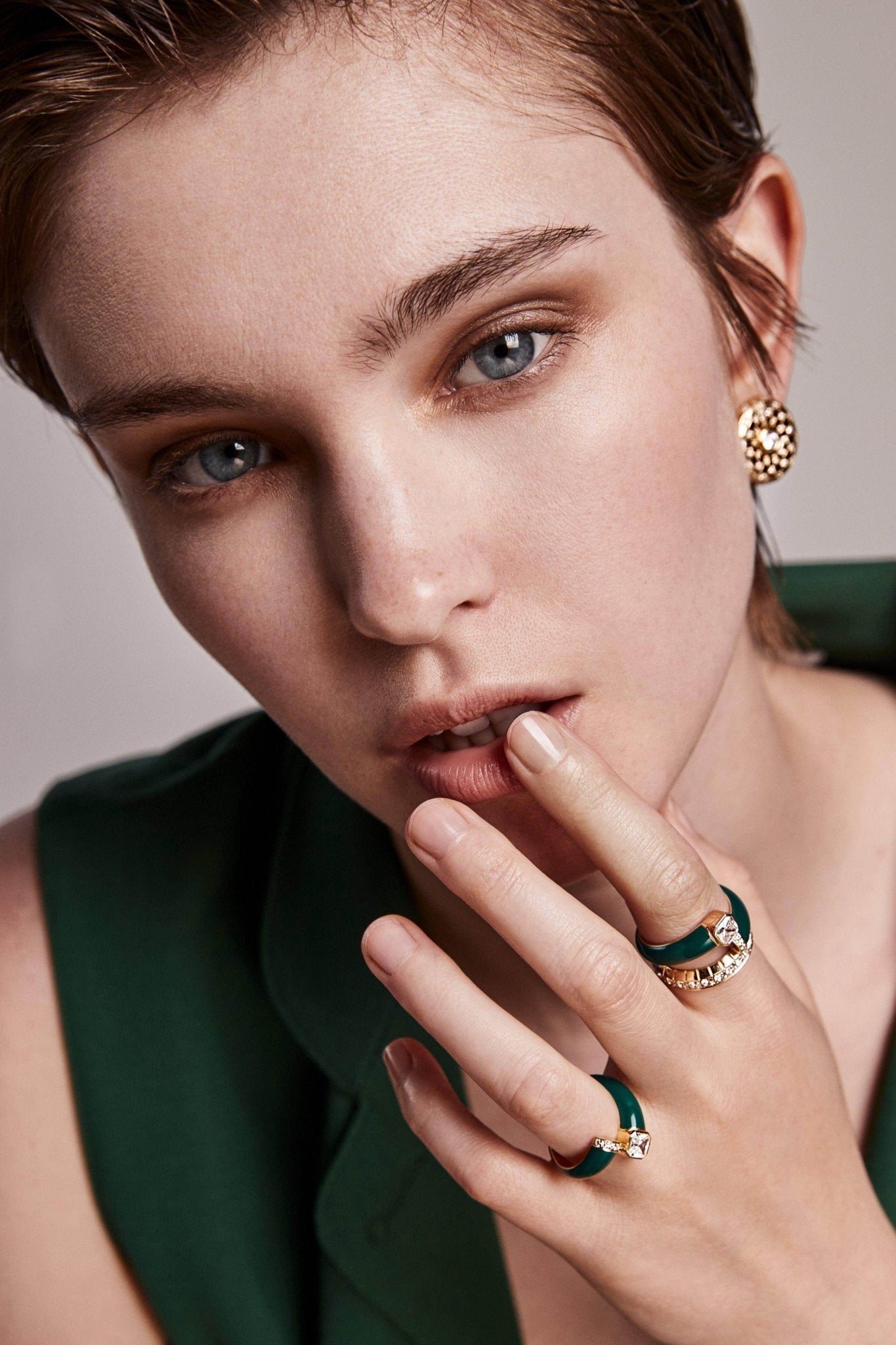 Toi et moi green enamel asscher ring - Toi et Moi Green Enamel Asscher Diamond Ring - The Future Rocks - 4