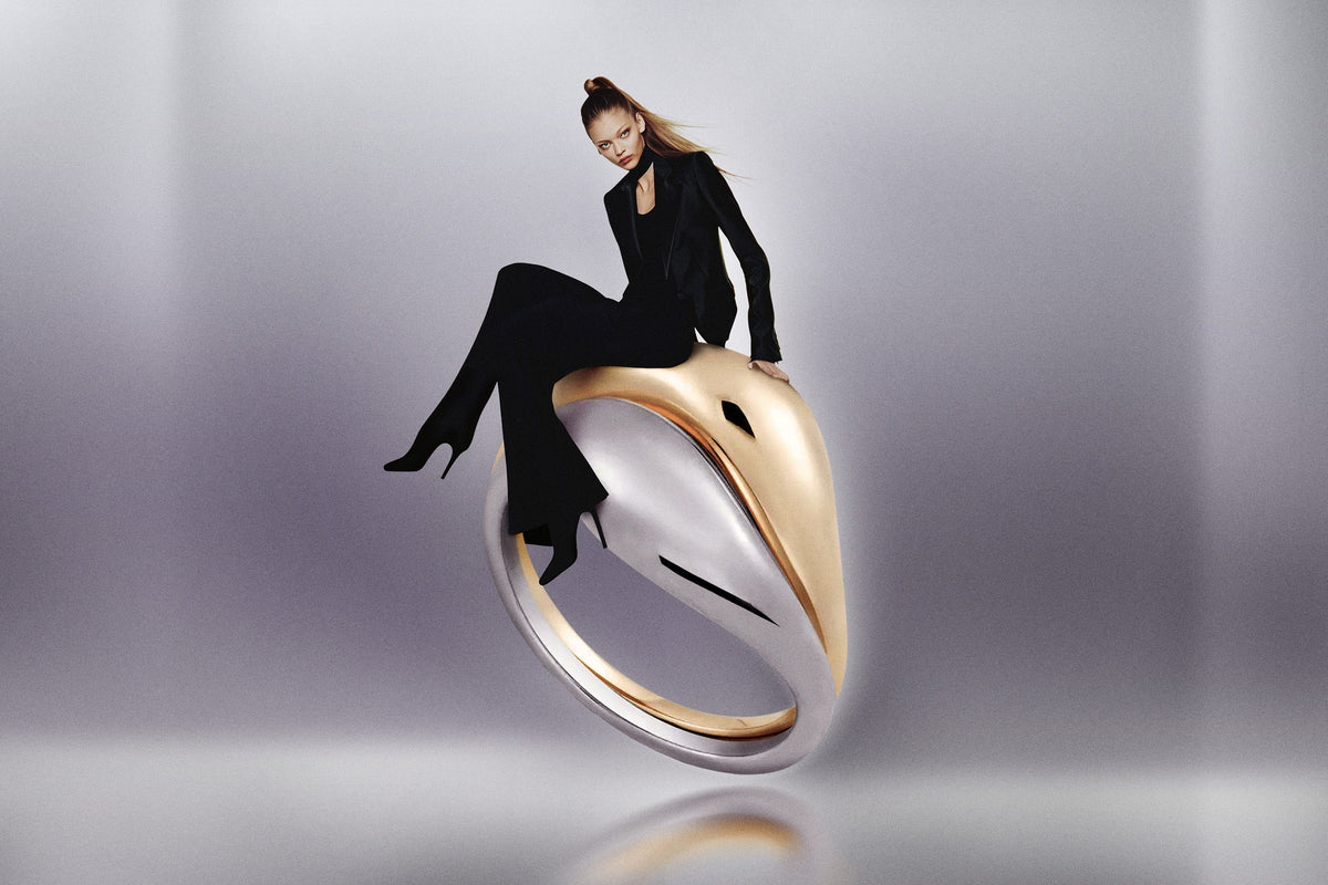 Making a Statement: How to Wear Bold Chunky Jewelry