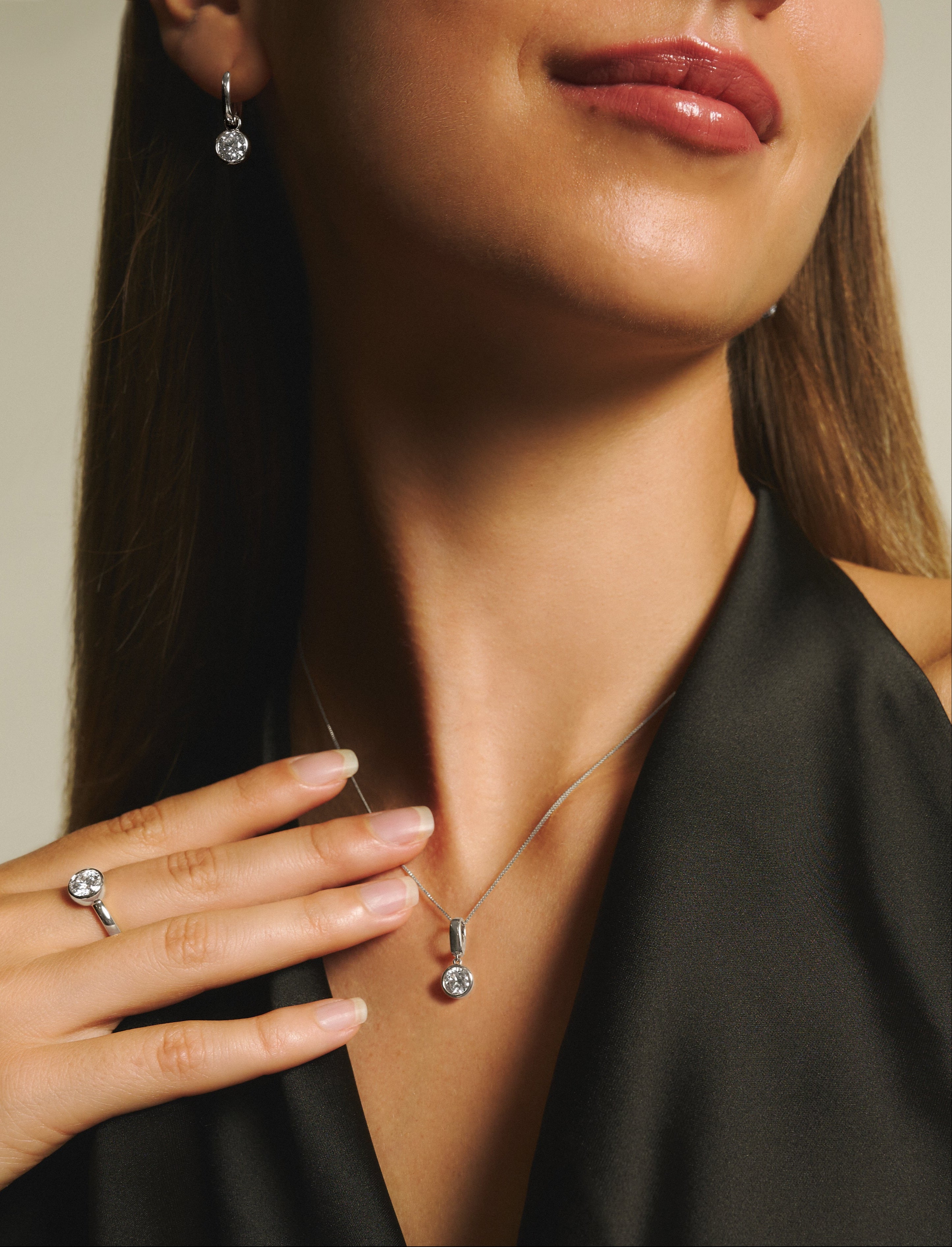 Bubble pendant 0.5ct with necklace