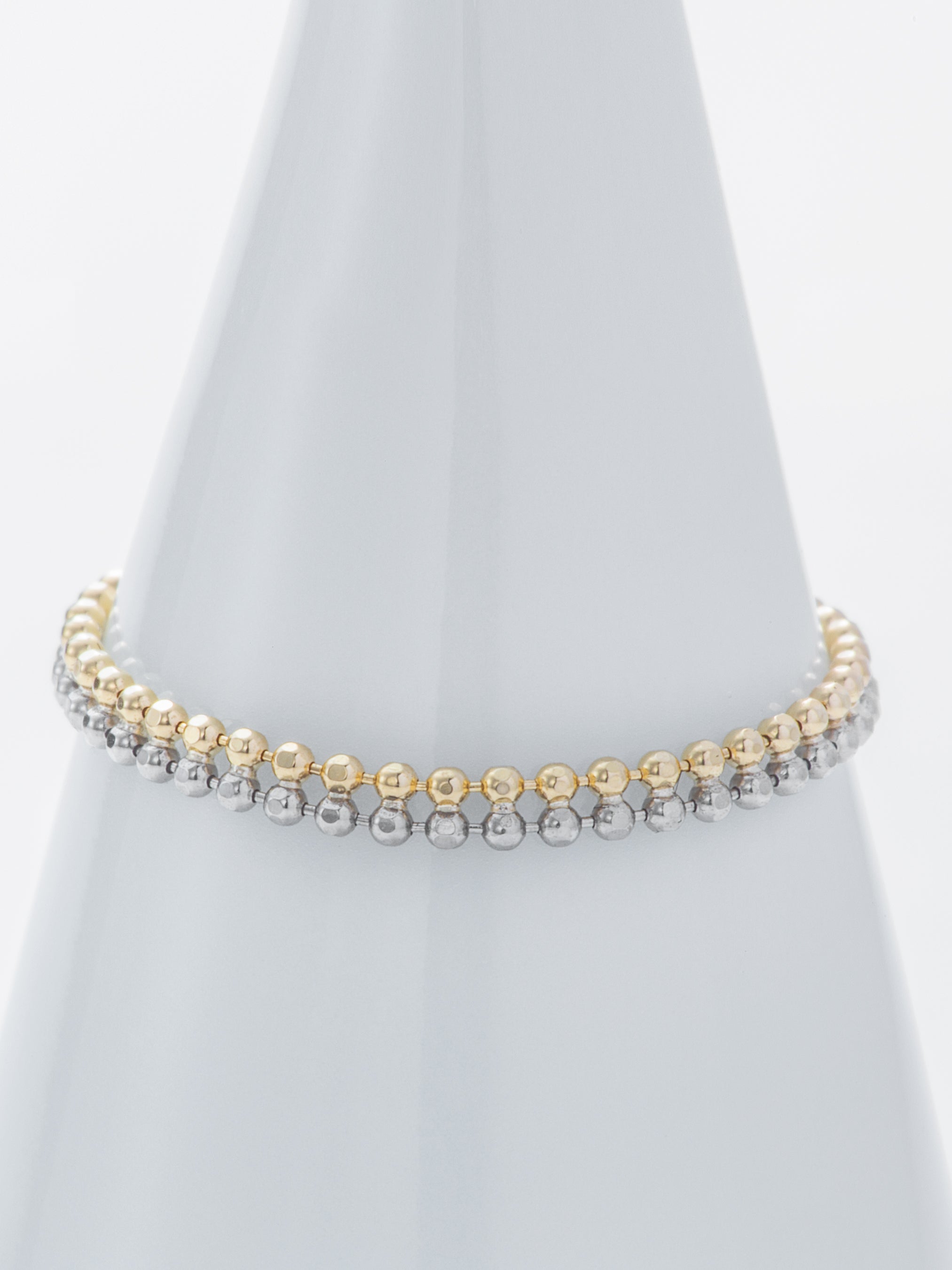 Pixel vertical symmetry ring duo