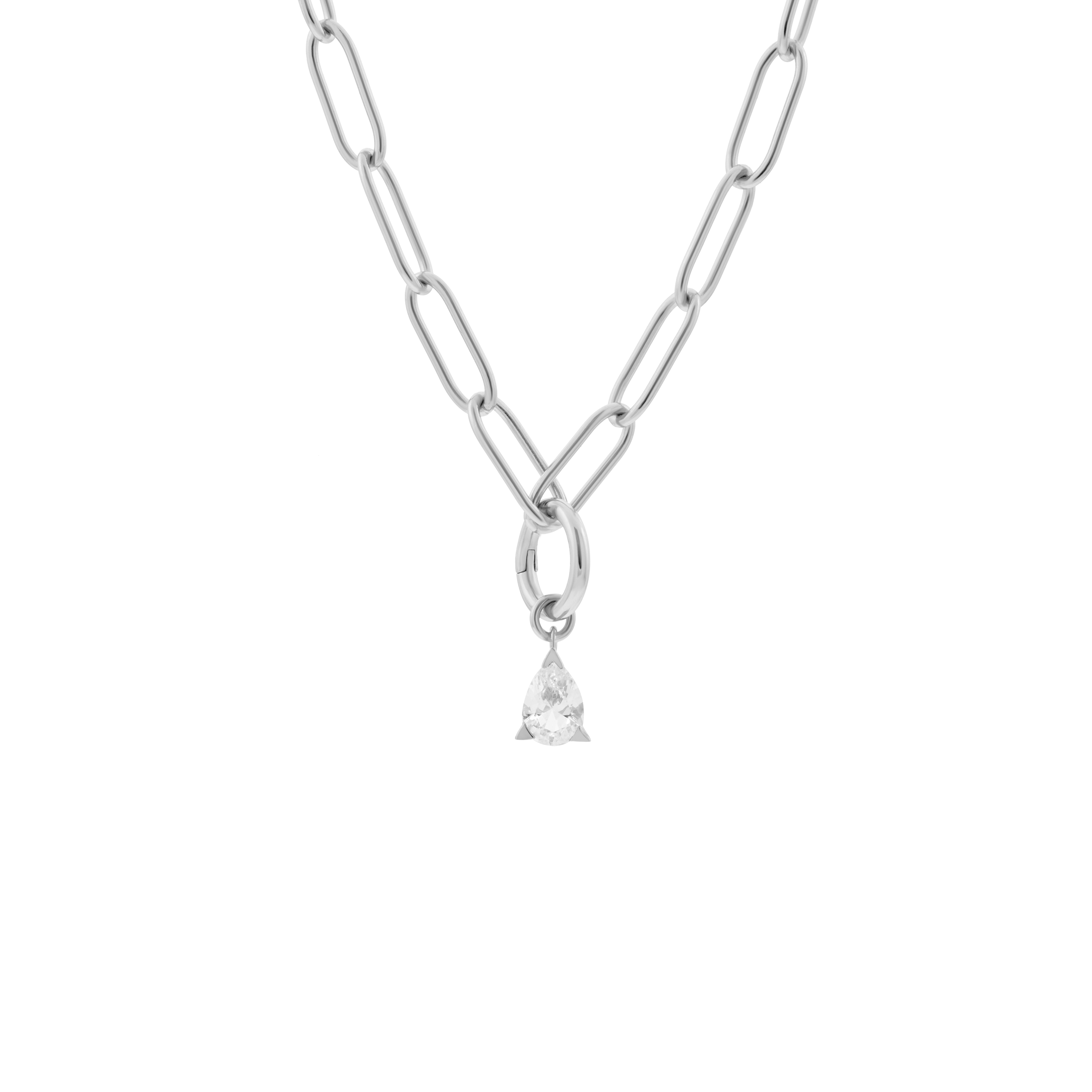 Phoebe necklace with 1 charm