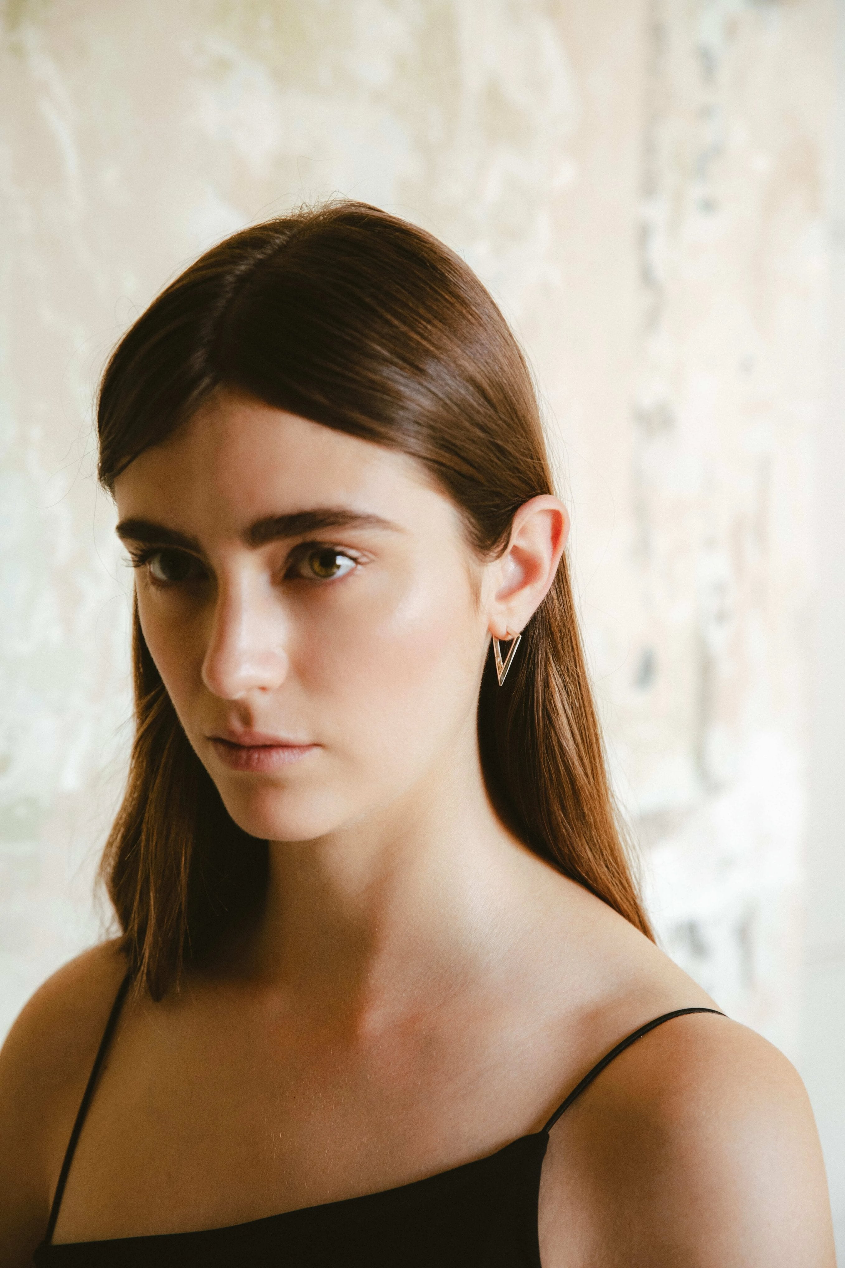  Sculptura triangle small earrings - Triangle Small Gold Hoops -  The Future Rocks -    17 